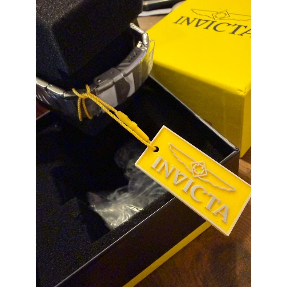 Invicta Pro Diver Chronograph Blue Gold Two Tone Stainless Steel Watch NEW